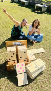 DIY: Como Fazer um Dominó Gigante de Madeira para um Dia Inesquecível no Parque - BuBa DIY